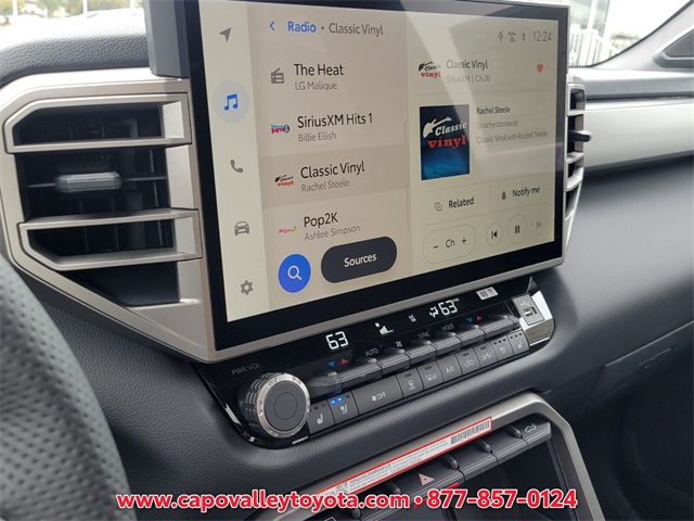 2025 Toyota Tundra Limited CrewMax photo 13