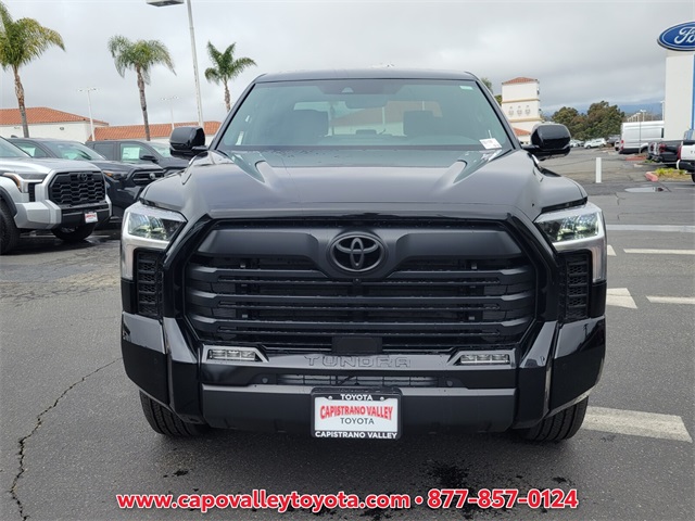 2025 Toyota Tundra Limited CrewMax photo 6