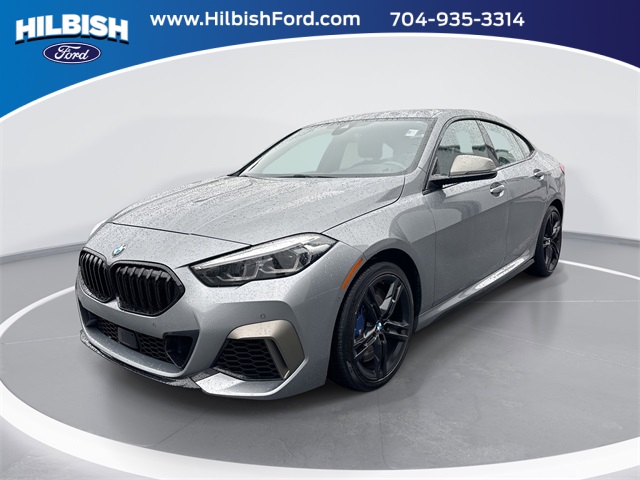 2022 BMW 2 Series M235i's photo