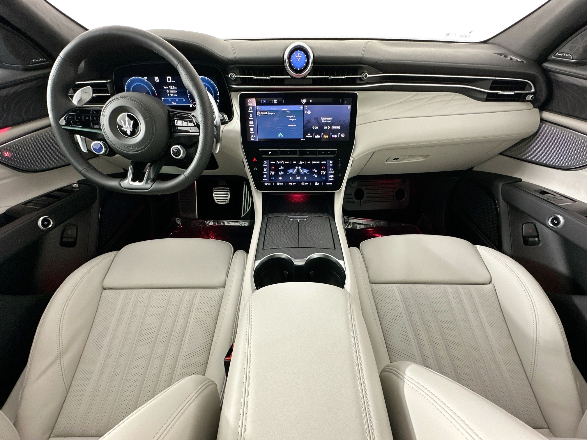 new 2026 Maserati Grecale car, priced at $94,875