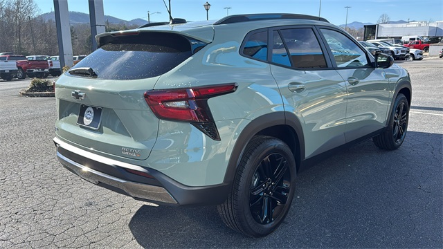 new 2026 Chevrolet Trax car, priced at $26,985