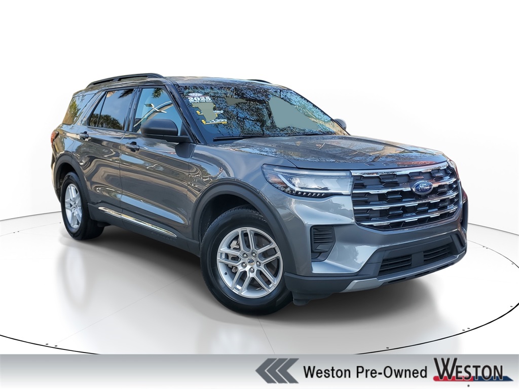 used 2025 Ford Explorer car, priced at $31,895