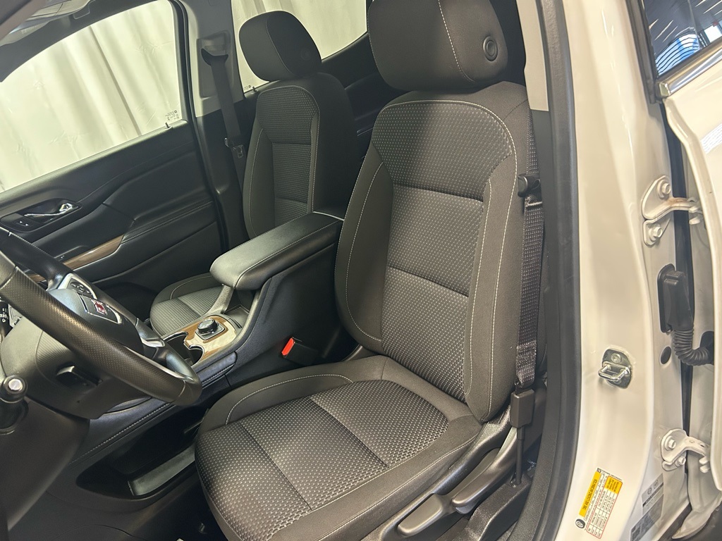 used 2023 GMC Acadia car, priced at $31,750