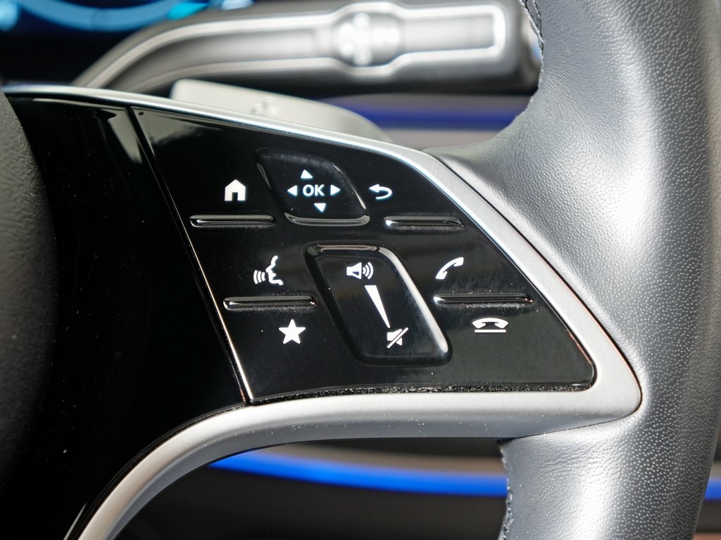 used 2025 Mercedes-Benz GLE car, priced at $63,888