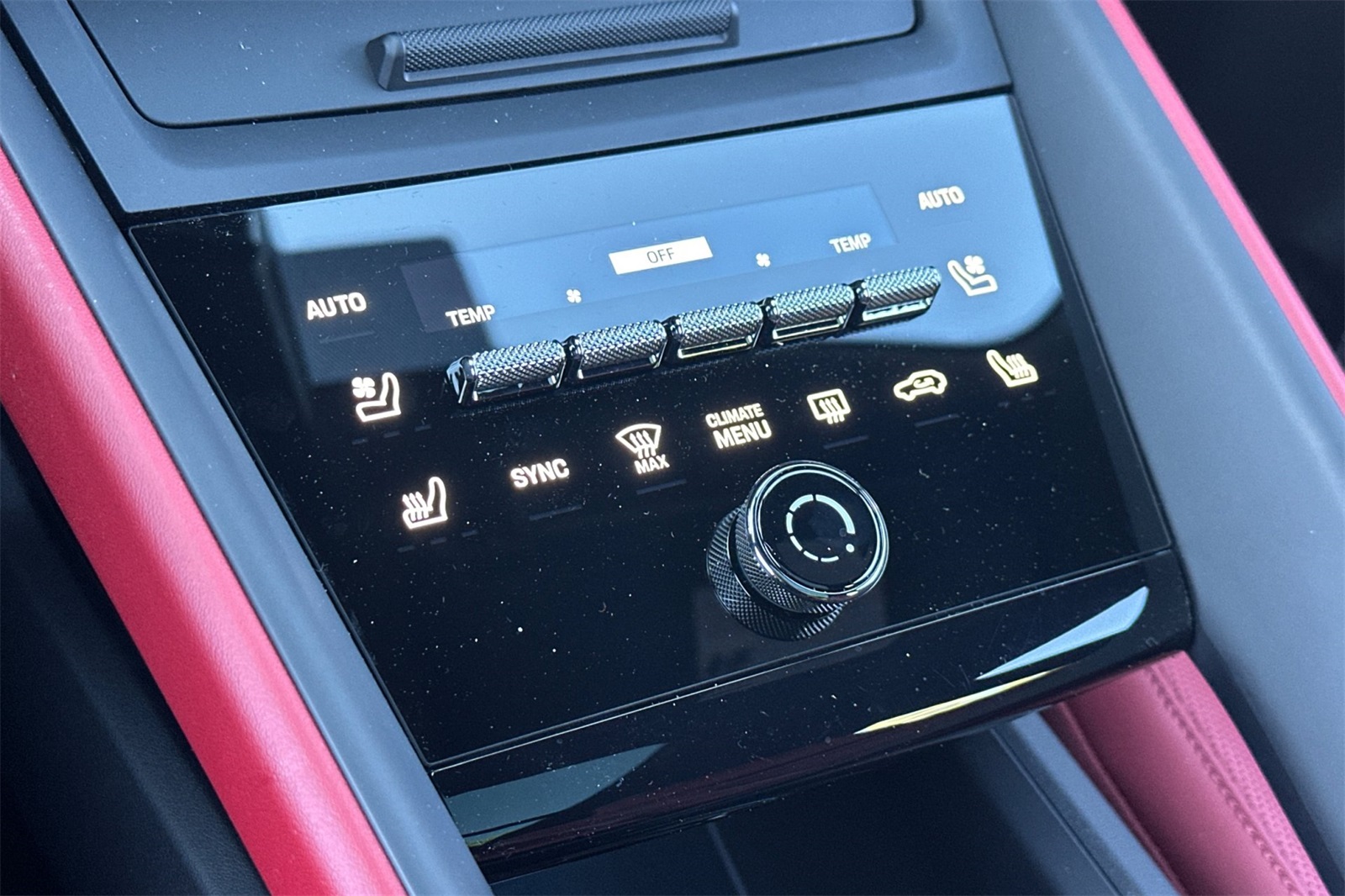 2025 Porsche Macan Electric photo 21