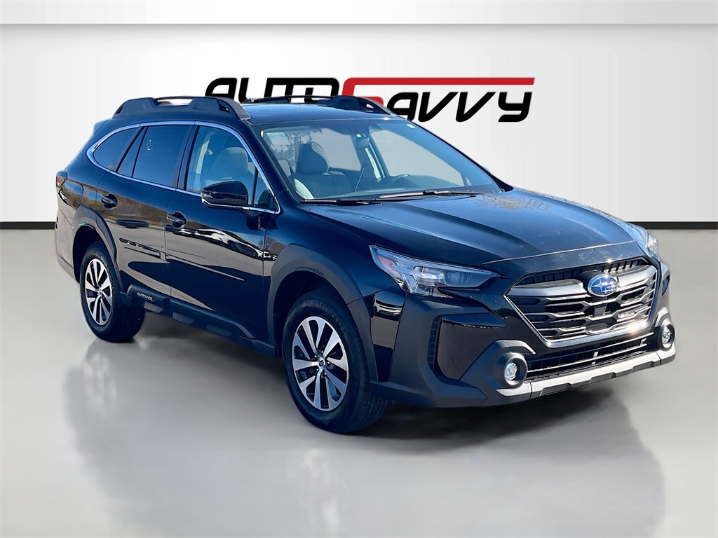 2024 Subaru Outback Premium's photo