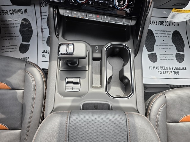 2025 GMC Sierra 1500 AT4