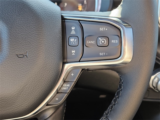 2026 Ram 1500 Laramie Crew Cab 4x4 5'7" Box