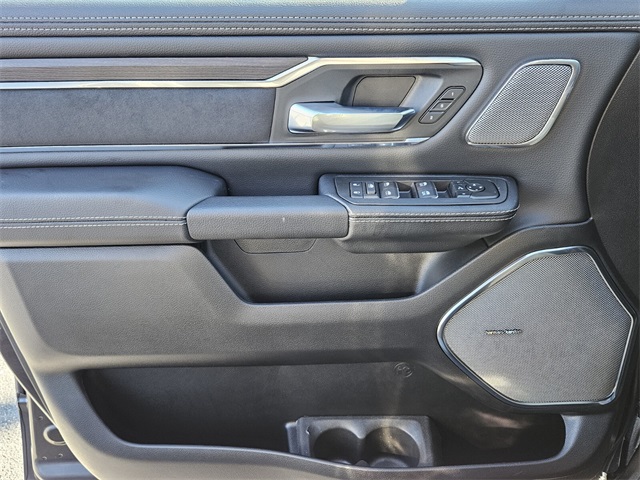 2026 Ram 1500 Laramie Crew Cab 4x4 5'7" Box