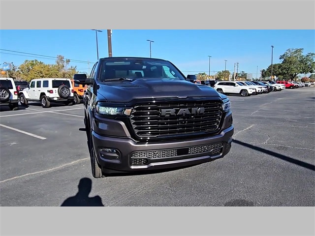 2026 Ram 1500 Laramie Crew Cab 4x4 5'7" Box