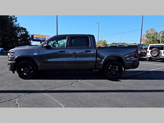 2026 Ram 1500 Laramie Crew Cab 4x4 5'7" Box