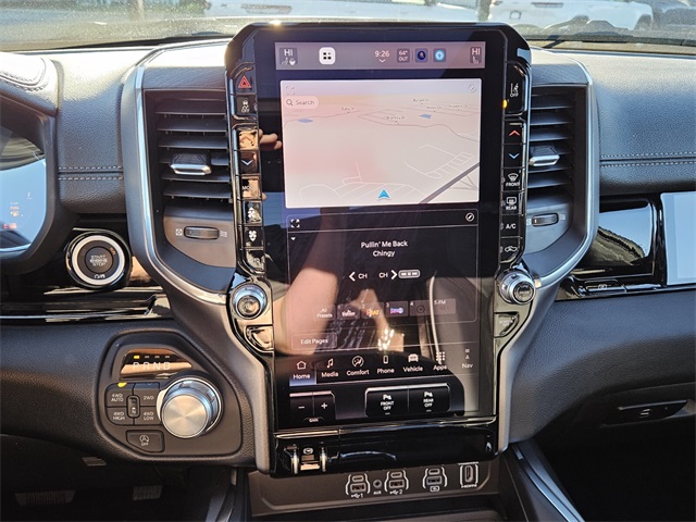 2026 Ram 1500 Laramie Crew Cab 4x4 5'7" Box