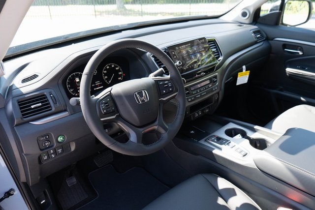 2025 Honda Ridgeline RTL photo 4