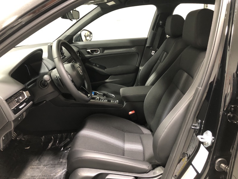 2026 Honda Civic Hatchback Sport photo 14