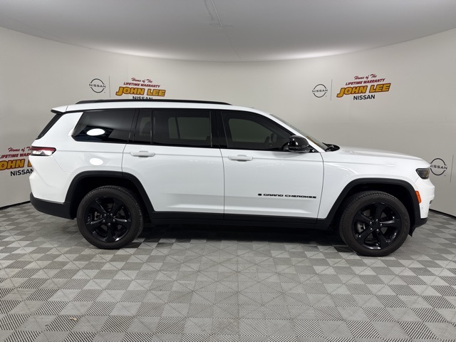 2024 Bright White Clearcoat Jeep Grand Cherokee L Limited RWD SUV