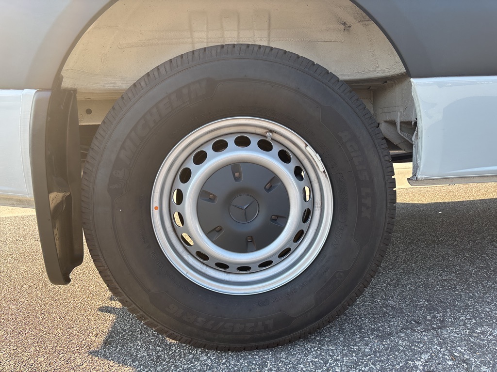 Used 2023 Mercedes-Benz Sprinter 2500 Standard Roof RWD Empty Cargo Van for sale #SP1488 - photo 11