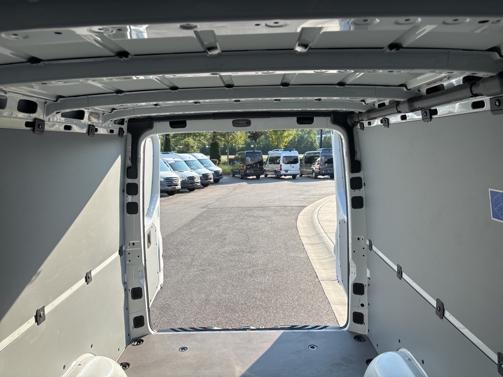 Used 2023 Mercedes-Benz Sprinter 2500 Standard Roof RWD Empty Cargo Van for sale #SP1488 - photo 18