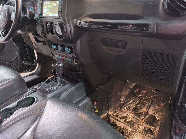 used 2015 Jeep Wrangler car, priced at $18,411