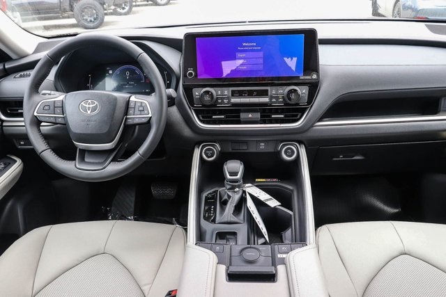 new 2026 Toyota Grand Highlander Hybrid car, priced at $51,912