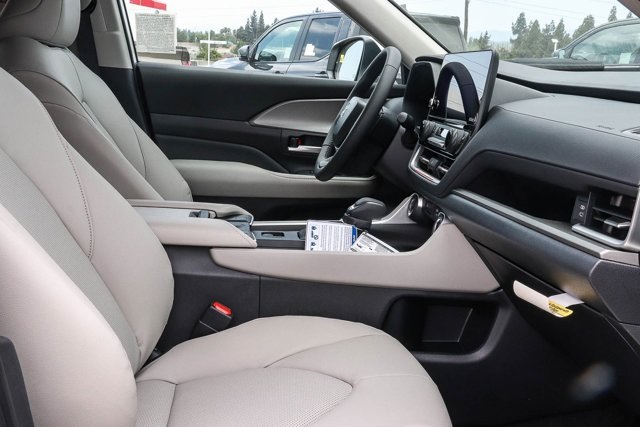 new 2026 Toyota Grand Highlander Hybrid car, priced at $51,912