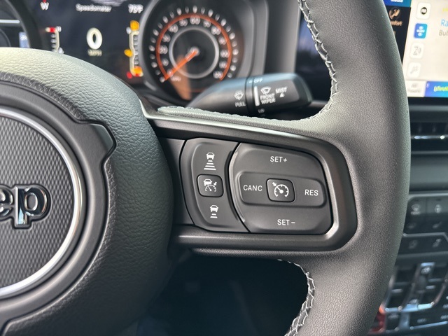 2025 Jeep Gladiator Mojave photo 12
