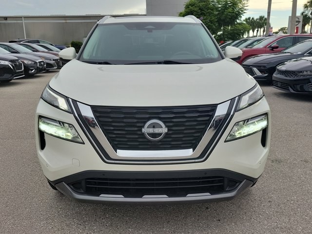 2023 Pearl White Tricoat Nissan Rogue SL AWD SUV