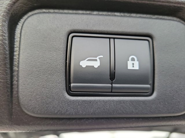 2023 Pearl White Tricoat Nissan Rogue SL AWD SUV