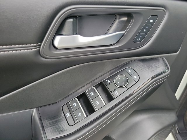 2023 Pearl White Tricoat Nissan Rogue SL AWD SUV