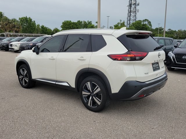 2023 Pearl White Tricoat Nissan Rogue SL AWD SUV