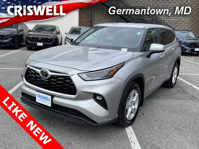used 2023 Toyota Highlander car, priced at $31,525