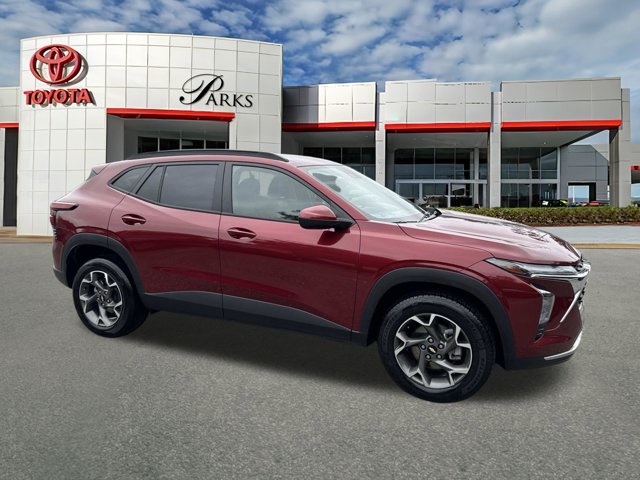 2024 Chevrolet Trax LT's photo