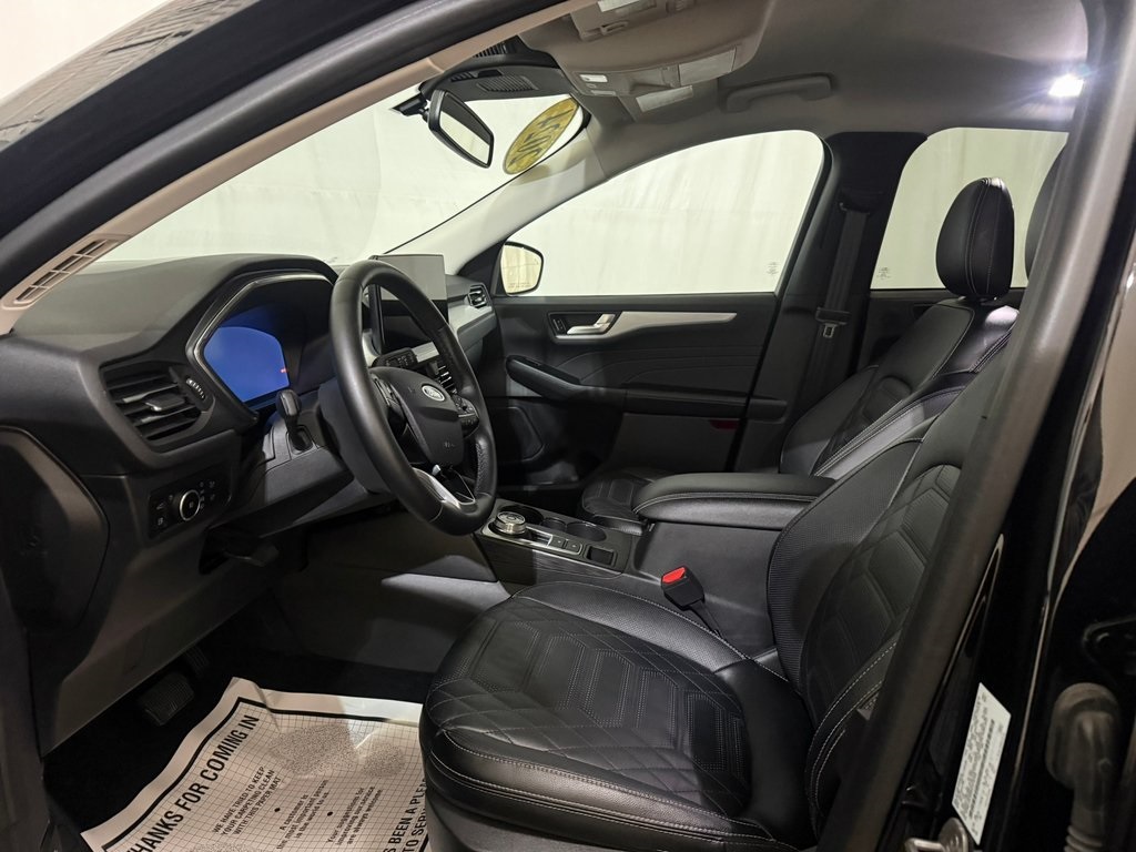 used 2024 Ford Escape Hybrid car, priced at $24,317