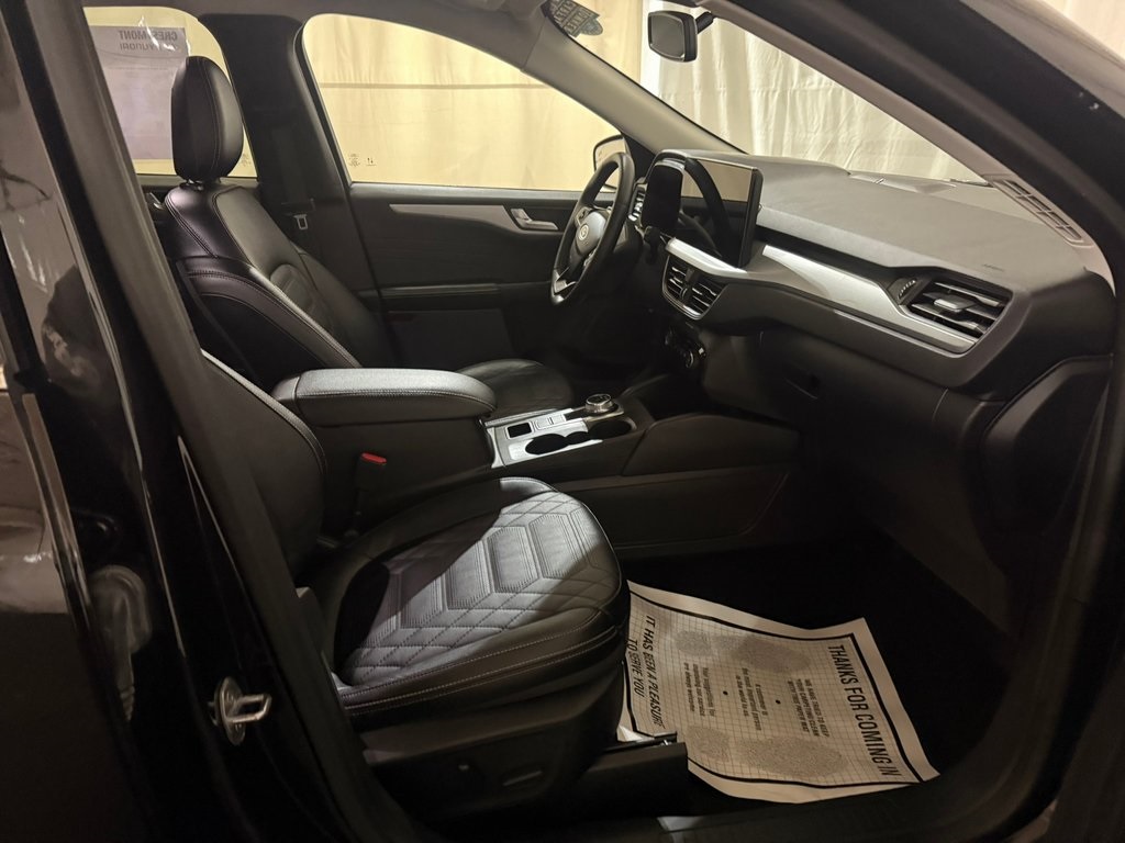 used 2024 Ford Escape Hybrid car, priced at $24,317