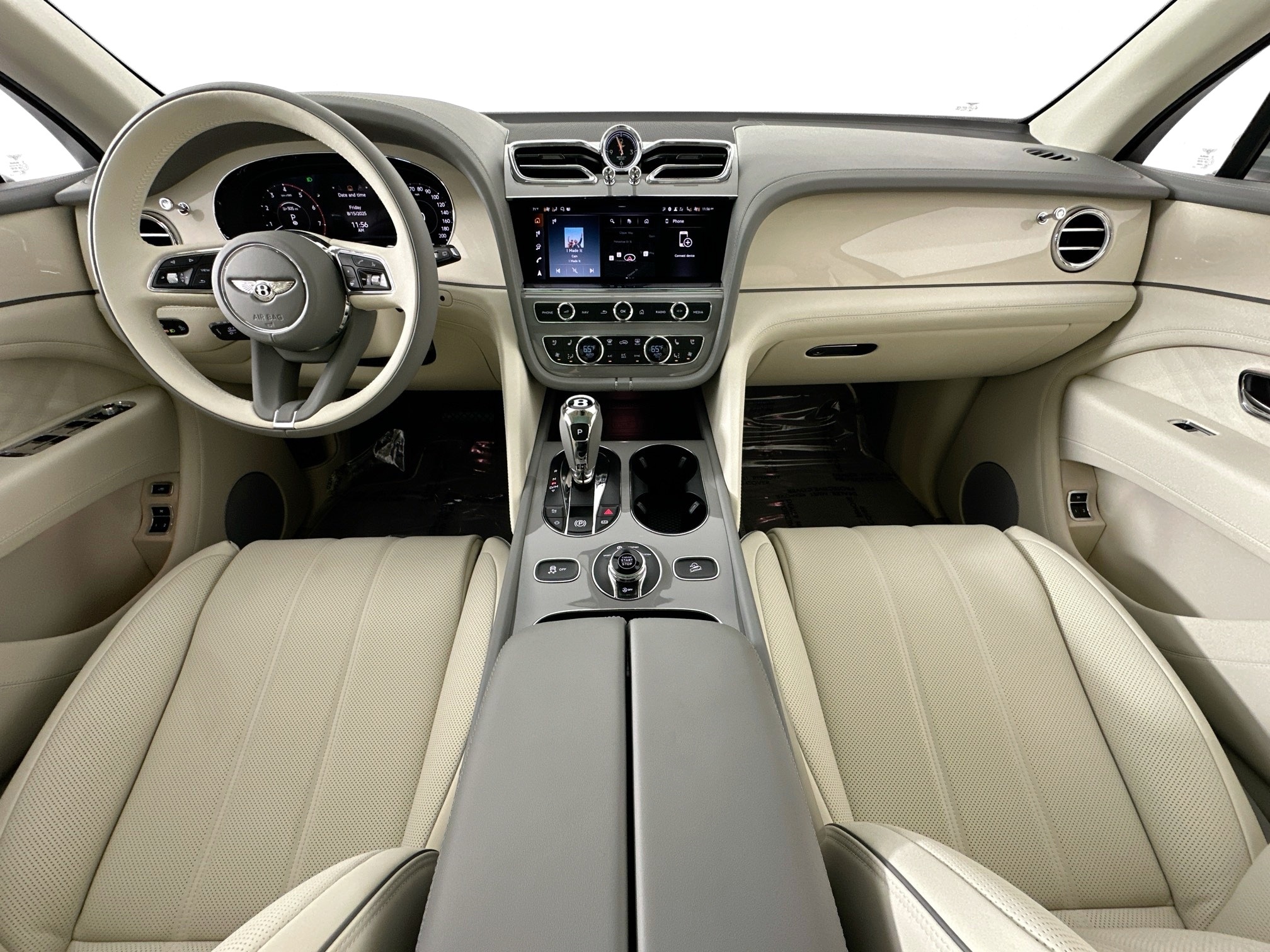 new 2025 Bentley Bentayga car