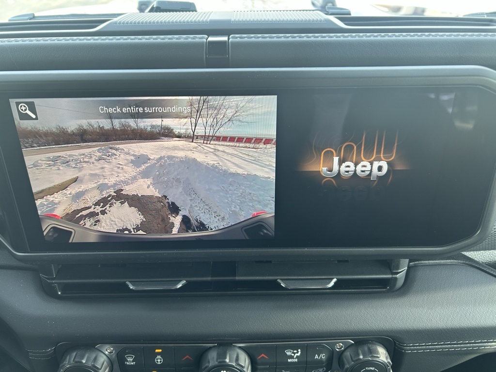 new 2026 Jeep Gladiator car, priced at $51,999