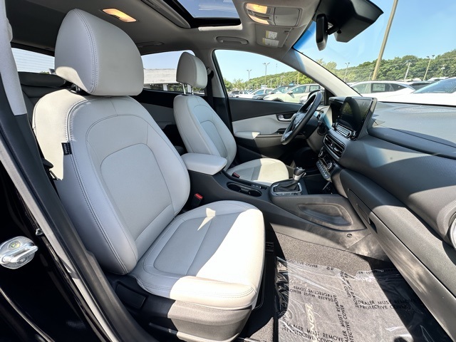 2022 Ultra Black Pearl Hyundai Kona Limited AWD SUV
