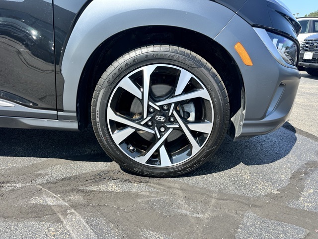 2022 Ultra Black Pearl Hyundai Kona Limited AWD SUV