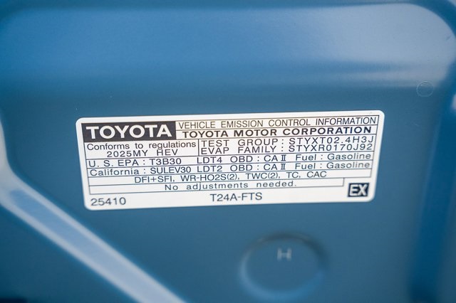 new 2025 Toyota 4Runner i-FORCE MAX Hybrid car, priced at $70,973