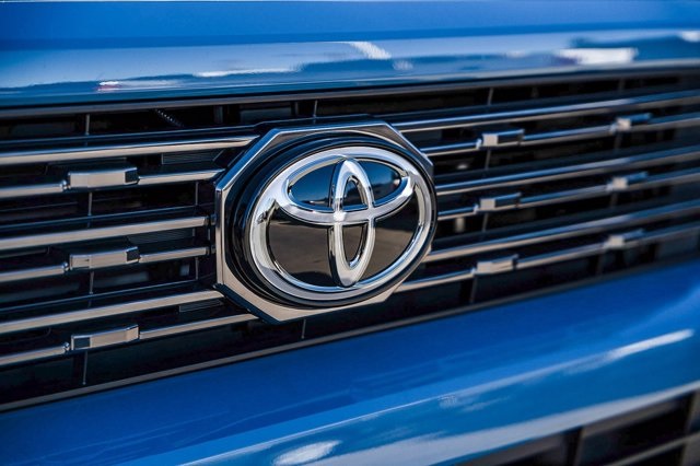 new 2025 Toyota 4Runner i-FORCE MAX Hybrid car, priced at $70,973