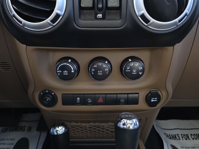 2013 Jeep Wrangler Unlimited Sahara