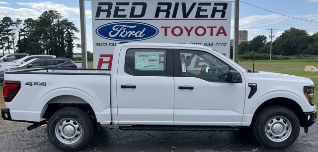 2025 Oxford White Ford F-150 XL 4X4 Truck