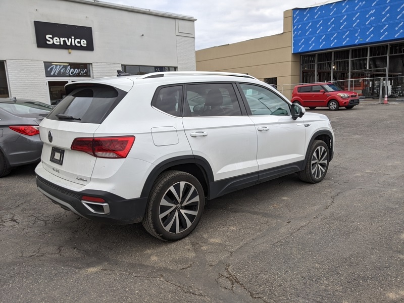 Used 2022 Volkswagen Taos SUV