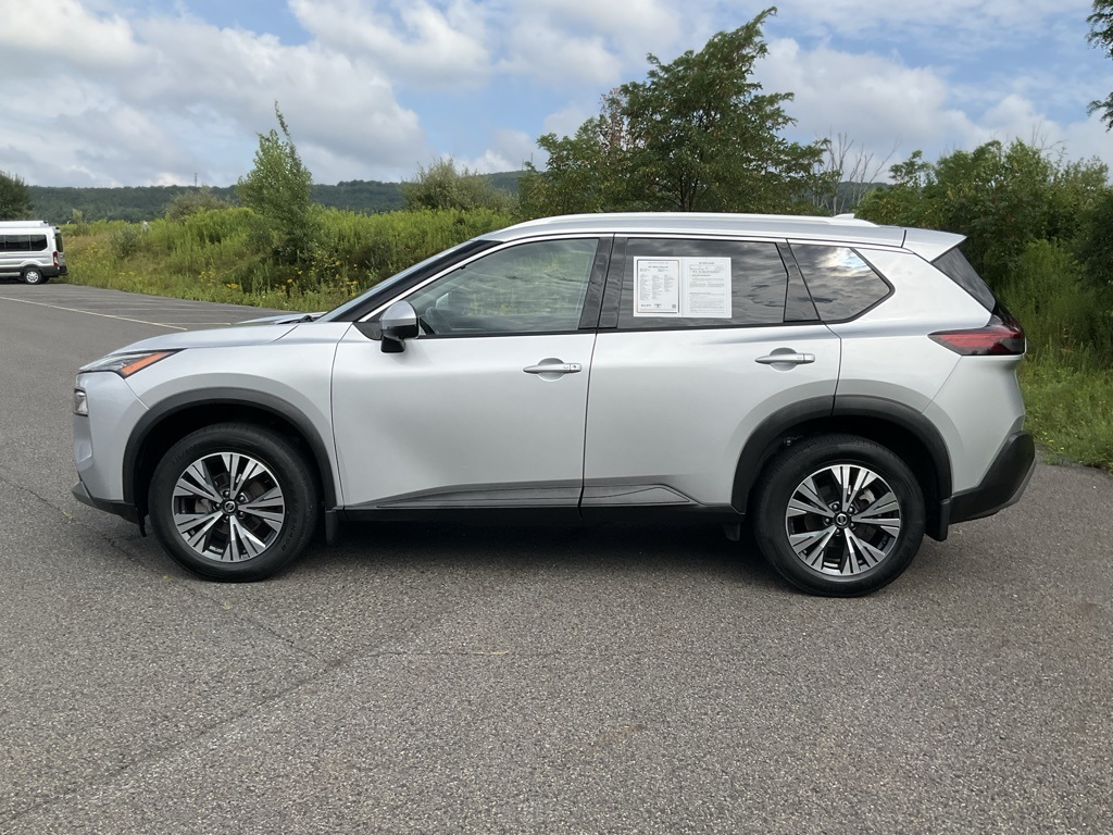 2021 Nissan Rogue SV photo 26
