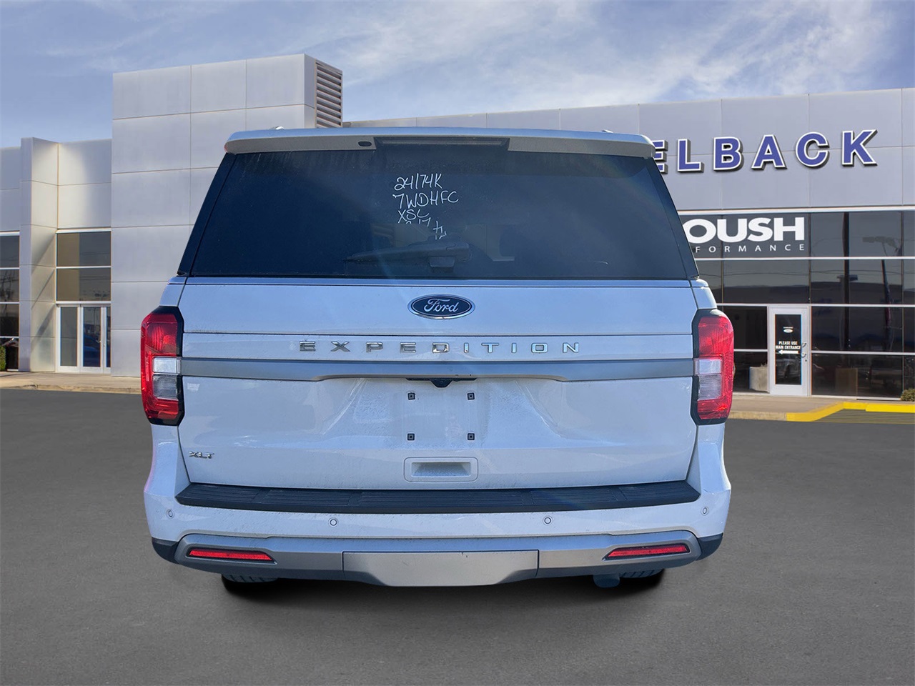 used 2024 Ford Expedition car, priced at $37,970