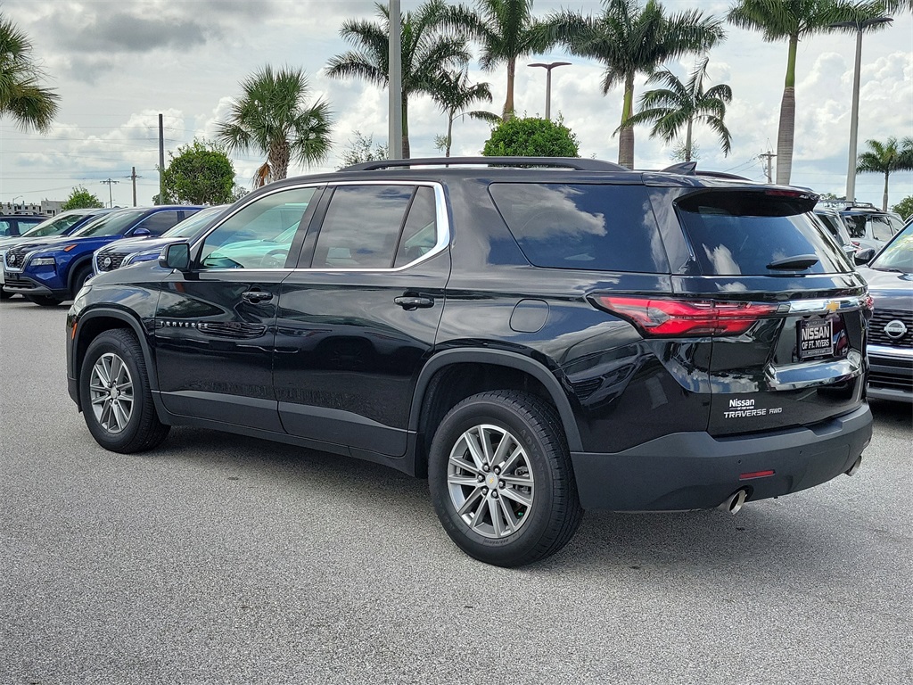 2023 Mosaic Black Metallic Chevrolet Traverse LT AWD SUV