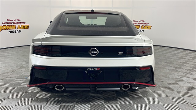 2025 Pearl White Tricoat/Super Black Nissan Z NISMO RWD Coupe