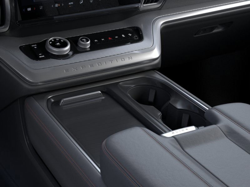 2025 Ford Expedition MAX photo 15