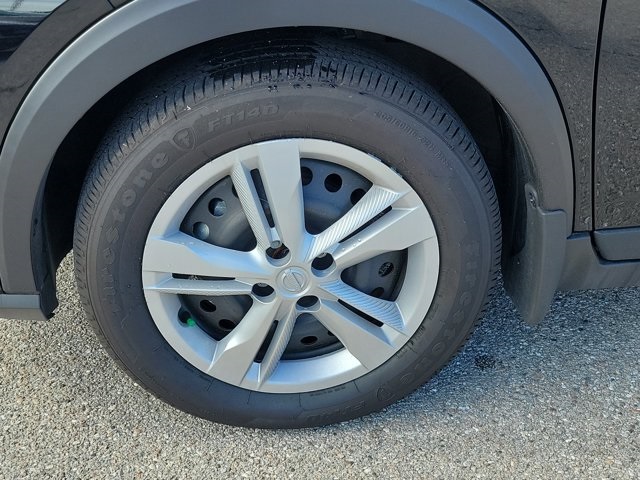 2024 Nissan Kicks S photo 12