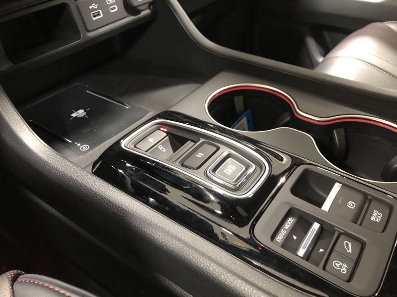 2025 Honda Pilot Elite photo 28