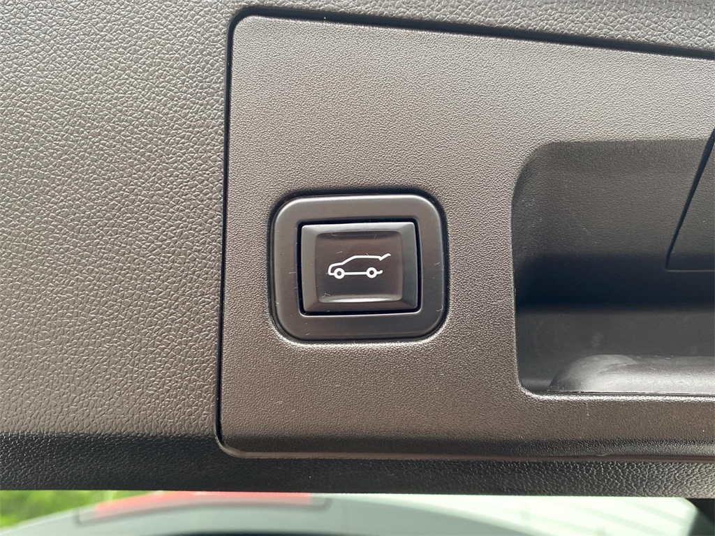 2023 Cadillac XT4 Sport photo 14
